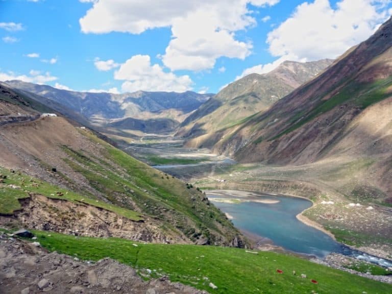 Kaghan Valley L Dazzling Valley Our Breathing Planet   Kaghan Valley 2 768x576 